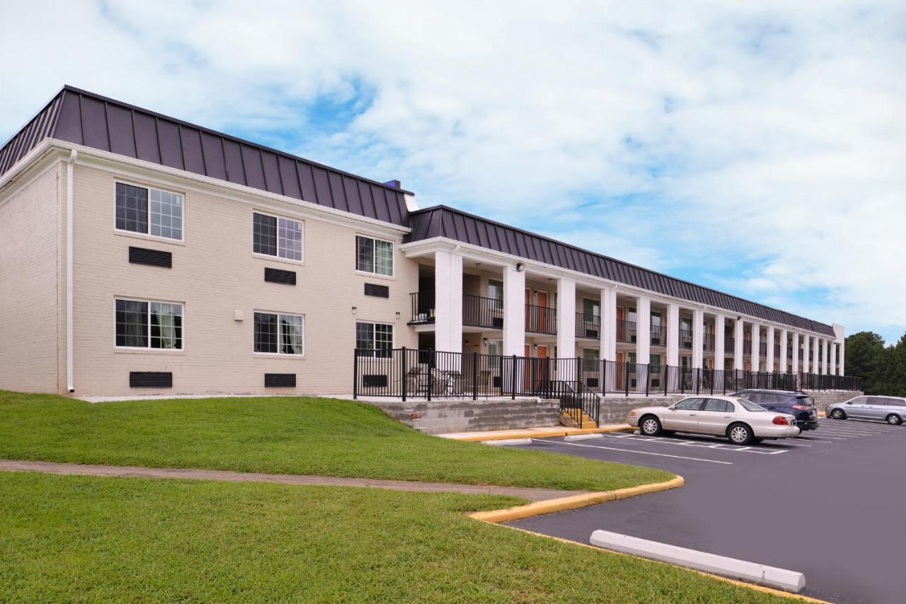 Americas Best Value Inn Richmond South Bellwood Extérieur photo