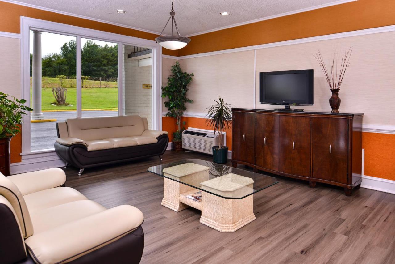 Americas Best Value Inn Richmond South Bellwood Extérieur photo