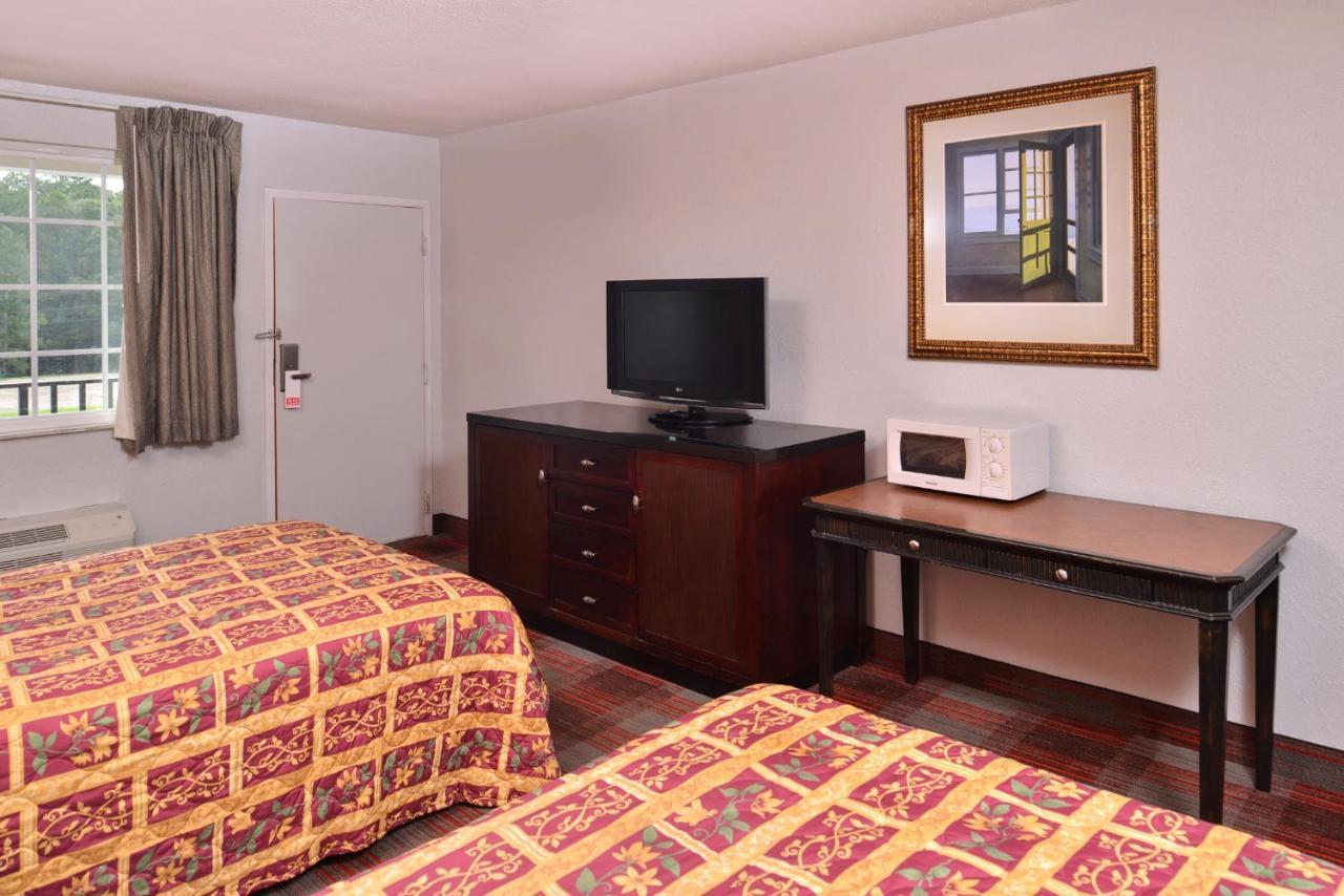 Americas Best Value Inn Richmond South Bellwood Extérieur photo